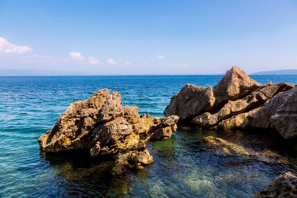 Sten i havet — Stockfoto