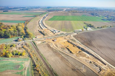 yol yapım aşamasında