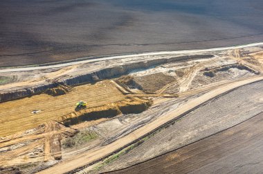 yol yapım aşamasında