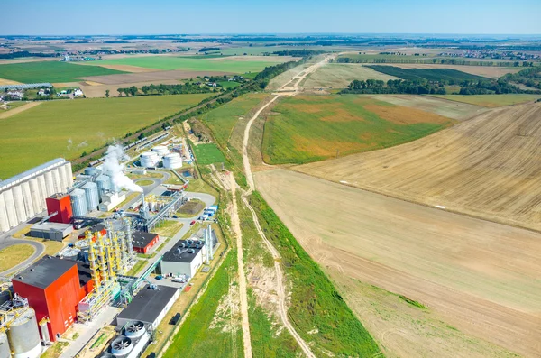 Letecký pohled na biopalivo továrna — Stock fotografie