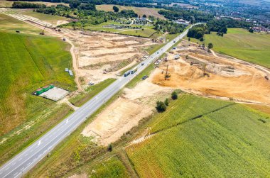 yol yapım aşamasında