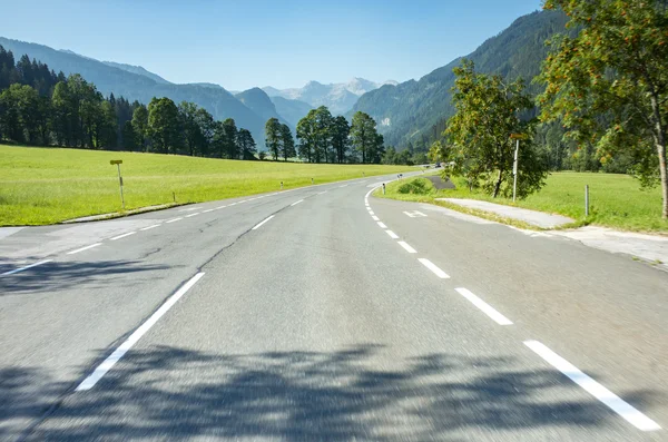 Route in mountains — Stock Photo, Image