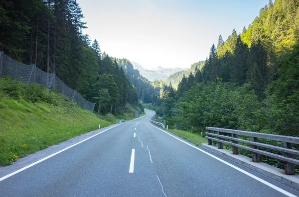 Route in den Bergen — Stockfoto