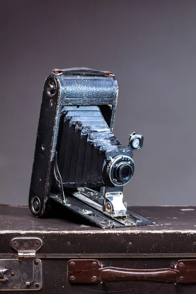 Velho vintage câmera — Fotografia de Stock