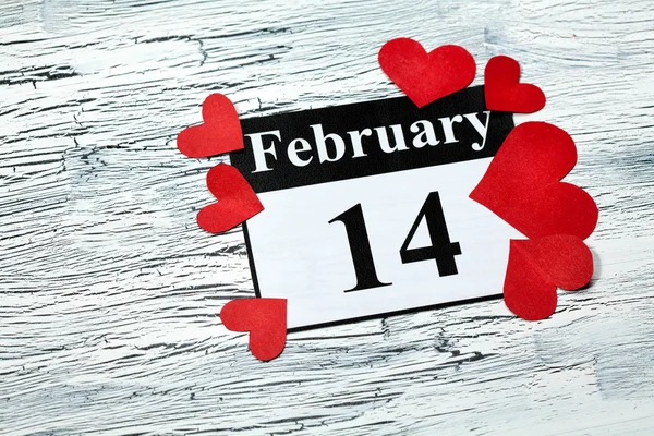 February 14 Valentines day - heart from red paper — Stock Photo, Image