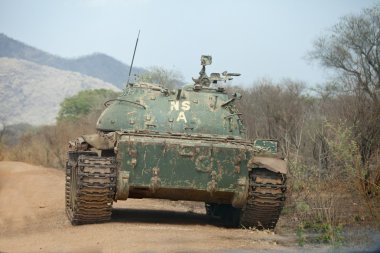 Güney Sudan'da Kuzey Ordusu tank