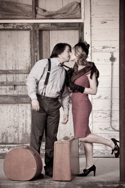 1940'larda çift öpüşme