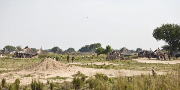 Villaggio sudanese meridionale — Foto Stock