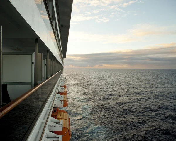 Vista dal balcone della nave — Foto Stock