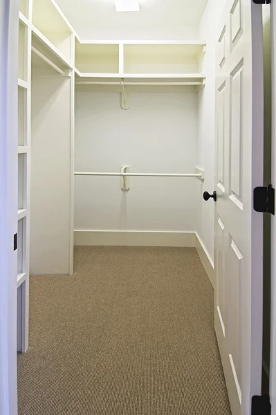 Large empty walk in closet — Stock Photo, Image