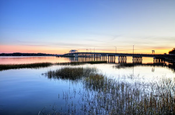 Zugbrücke hdr — Stockfoto