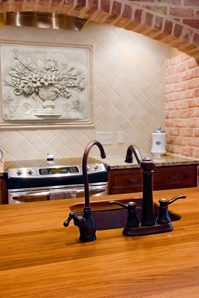 Detail of kitchen with island — Stock Photo, Image