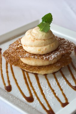 nane ile muhallebi tart