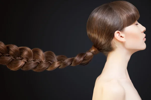 Mooie vrouw portret. lang bruin haar Rechtenvrije Stockfoto's