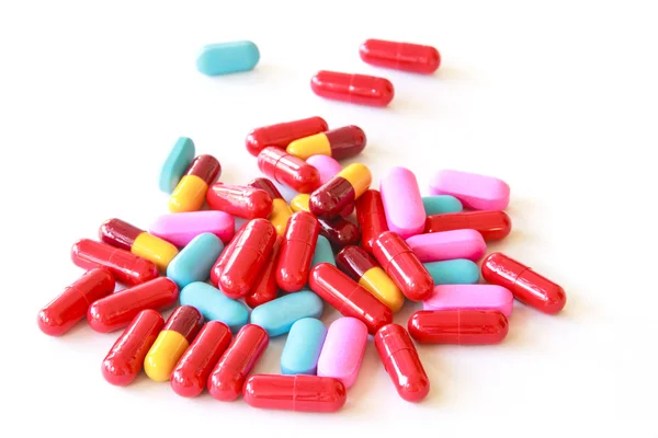 Çeşitli ilaç izole.