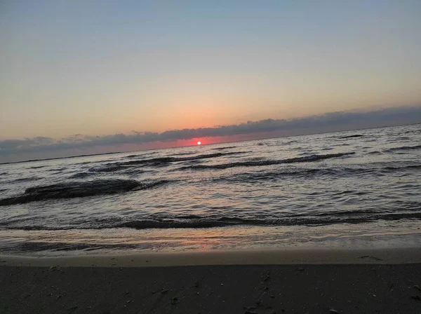 Alba Rossa Sul Bellissimo Mar Caspio — Foto Stock