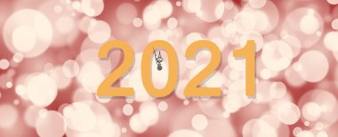 Kırmızı arka planda ışık parlaması. 2021 yılı. Yeni yıl tebrik kartı afişi