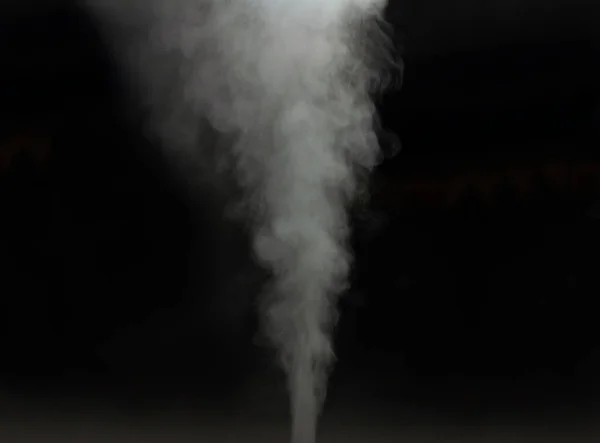 Fehér Bolyhos Felhők Fekete Háttérrel Füst Tiszta Friss Levegő Gőz — Stock Fotó