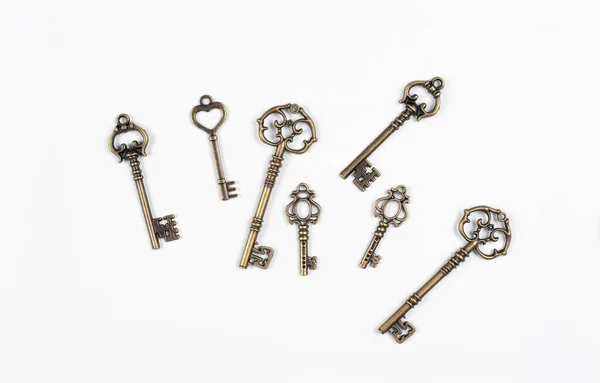 Old Antique Retro Keys White Background — Zdjęcie stockowe