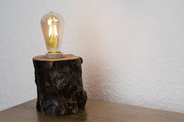 Tischlampe Aus Holz Loft Stil Licht Von Der Lampe — Stockfoto