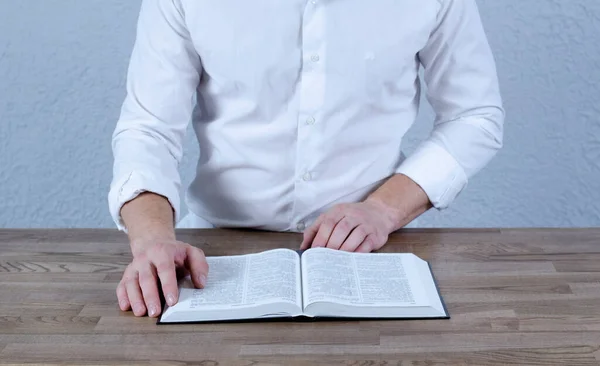Open Book Bible Man Shirt Book His Hands — Stock Photo, Image