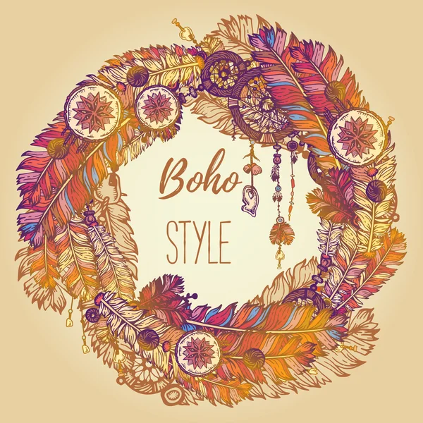 El boyalı tüyler, oklar ve boncuk ile arka plan çekilmiş. Çelenk sınır. Etnik çerçeve. Boho renkli vektör çizim. Yaz t-shirt tasarım