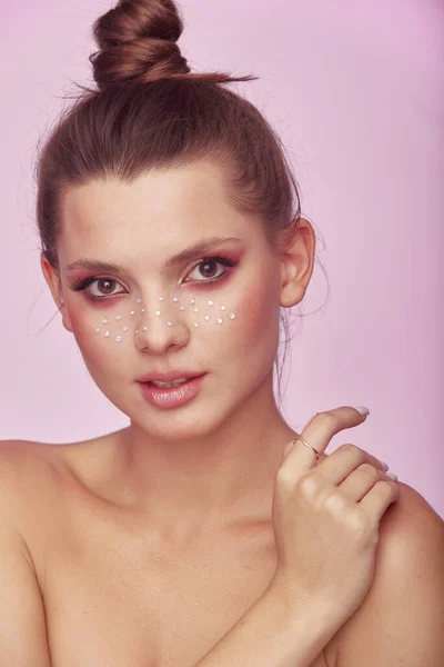 Maquillaje Creativo Moda Hermoso Retrato Mujer Joven Con Piel Limpia —  Fotos de Stock