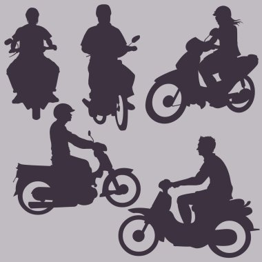 Siluetleri üzerinde motosiklet binici