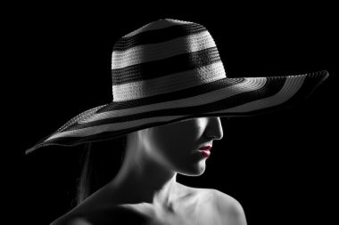 Kırmızı dudaklar genç kadın kadın