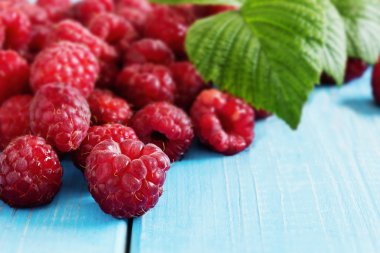 Olgun lezzetli ahududu