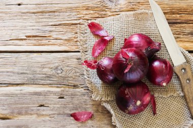 ampuller kırmızı soğan