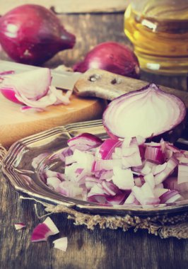 Kırmızı soğan dilimlenmiş