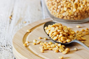 Bir kaşık kuru bezelye