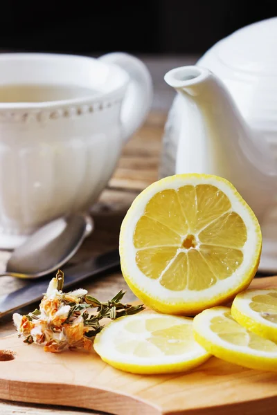 Zeit, Tee zu trinken — Stockfoto