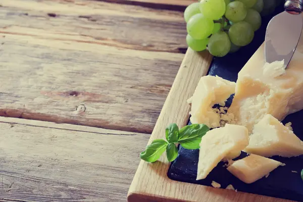 Taze kaşar peyniri — Stok fotoğraf