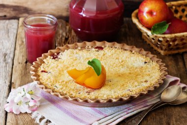 Erik kek fırından yeni çıkmış