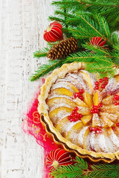 Christmas apple pie — Stock Photo, Image