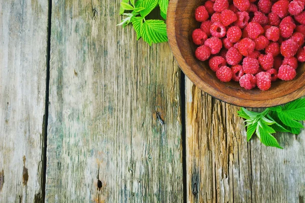 Reife Himbeeren — Stockfoto