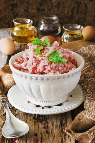 Minced meat in a bowl — Stock Photo, Image