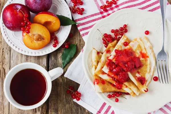 Russisches Frühstück — Stockfoto