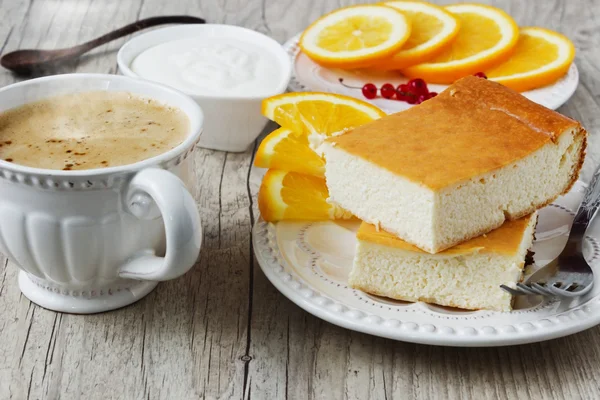 Cottage cheese casserole — Stock Photo, Image