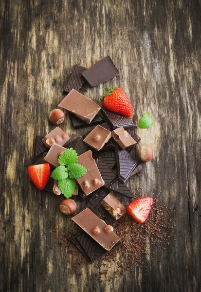Шоколад и клубника — стоковое фото