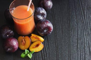 Erik suyu bir bardak 