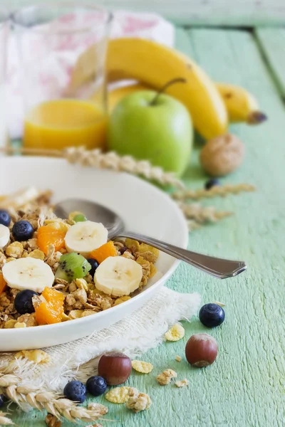 Muesli met fruit — Stockfoto