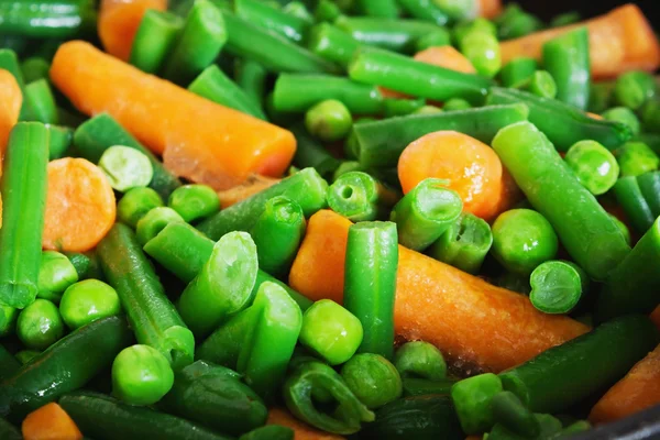 Grüne Bohnen und Karotten — Stockfoto