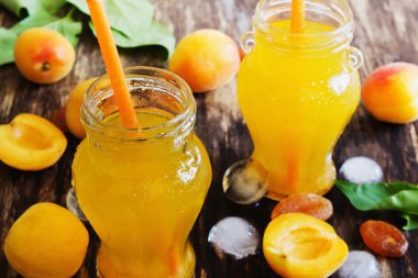 Kayısı juise küçük kavanoz