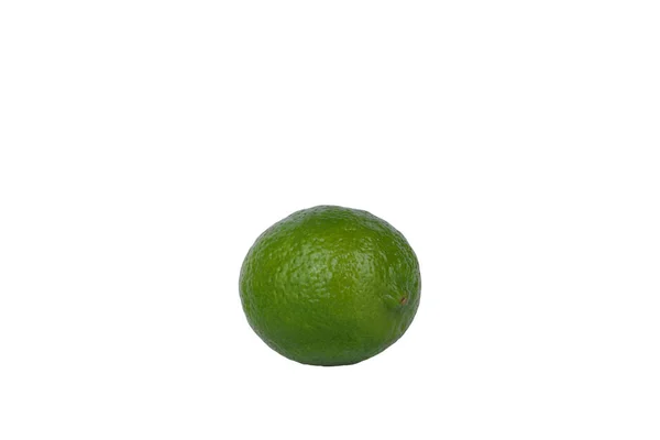 Limão Verde Fresco Sobre Fundo Branco Isolados — Fotografia de Stock