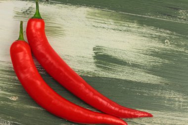 iki kırmızı biber