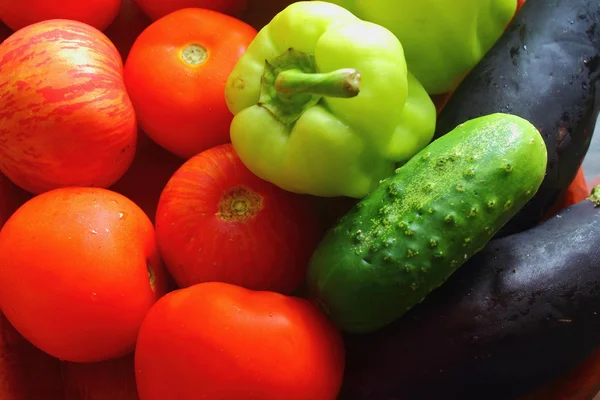 Fresh wholesome vegetables — Stock Photo, Image