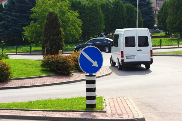 Kuralcı yol işareti — Stok fotoğraf